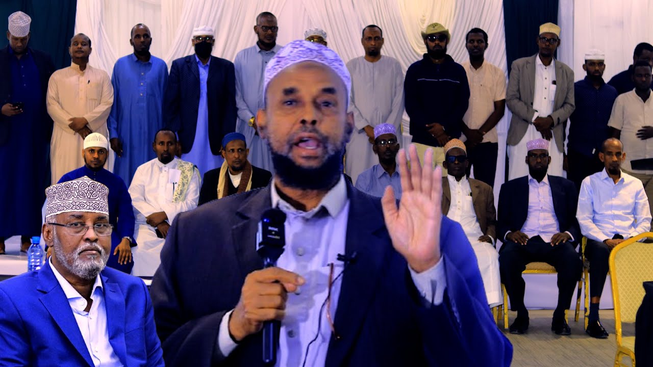 MUDO DHEER AYAAN TUNKA WADNAY AXMED MADOOBE WAANSE DHIGNAY MAANTA - BEESHA TOLOMOGE EE OGADEN..