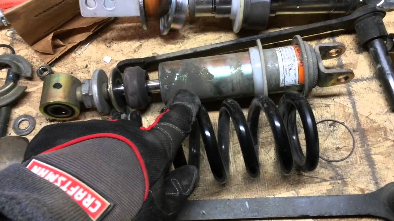 Changing the rear spring on a Yamaha Roadstar