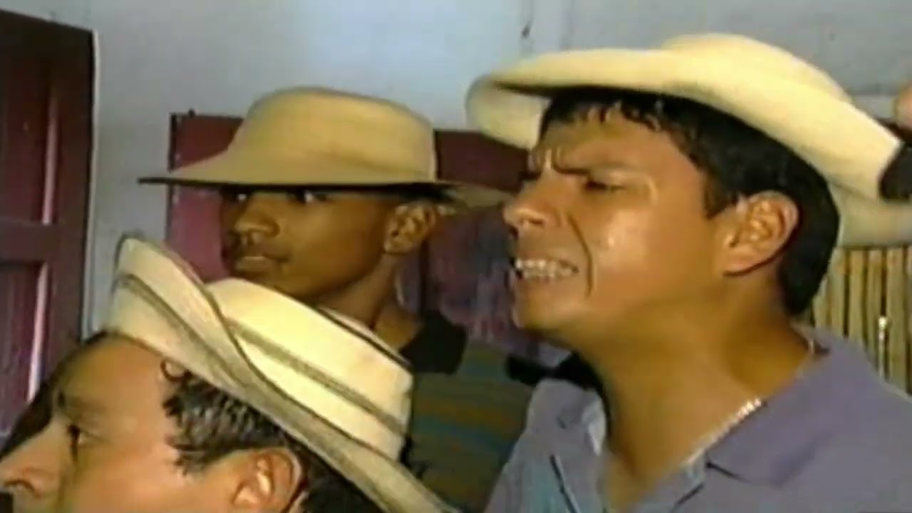 HERMANOS CAMAÑO VS EL LORO 