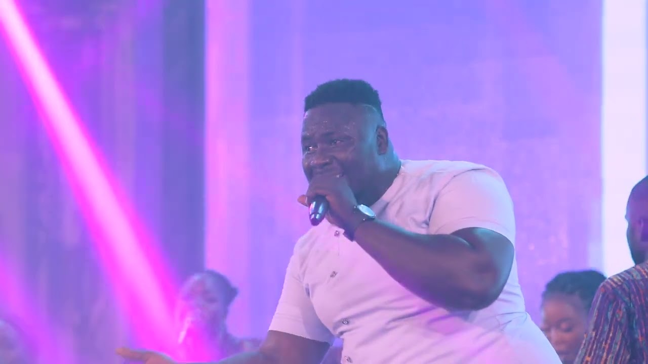 Local Praise Medley - Nii Obodai ft Danny Praise