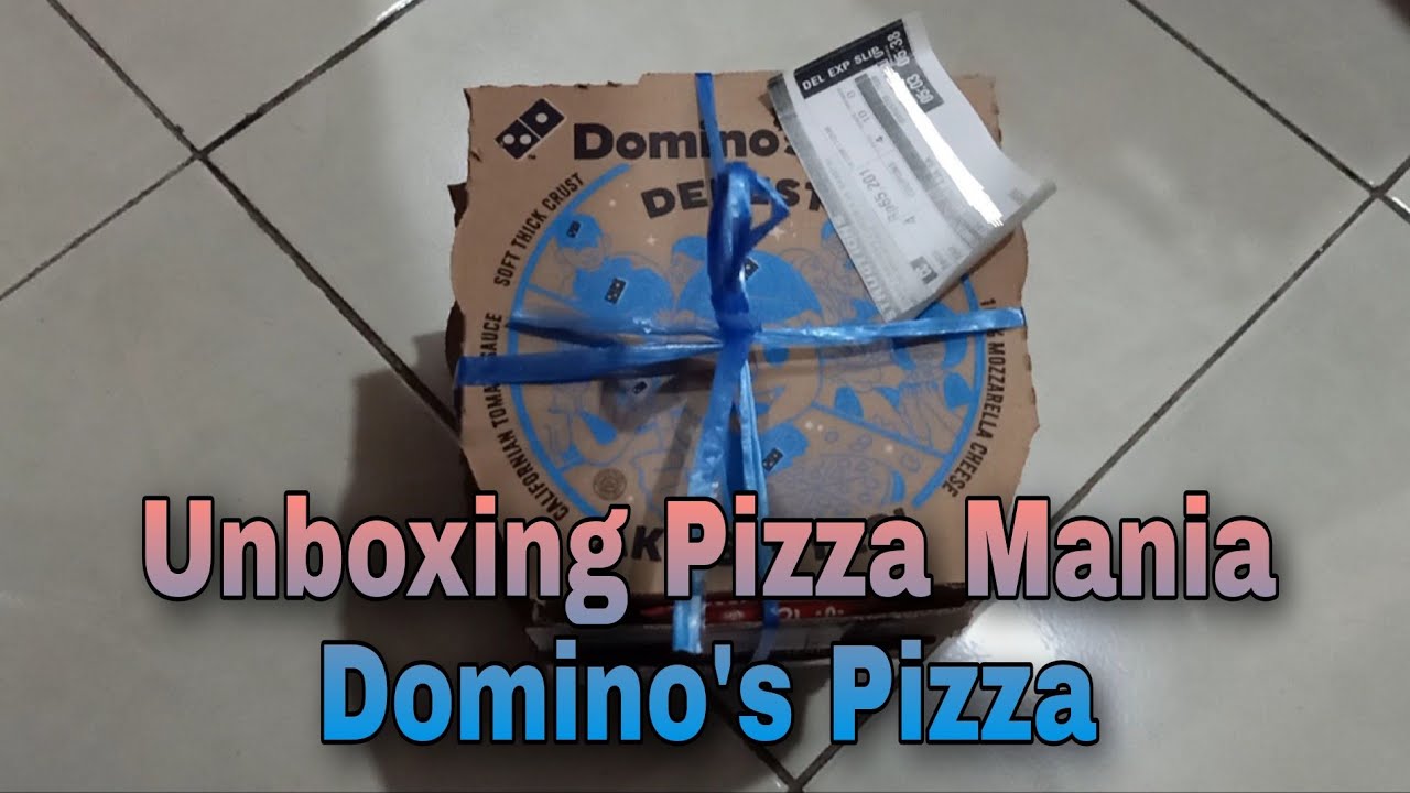 Unboxing pizza mania dominos (pizza mania beef rasher, chili chicken, chicken sausage)