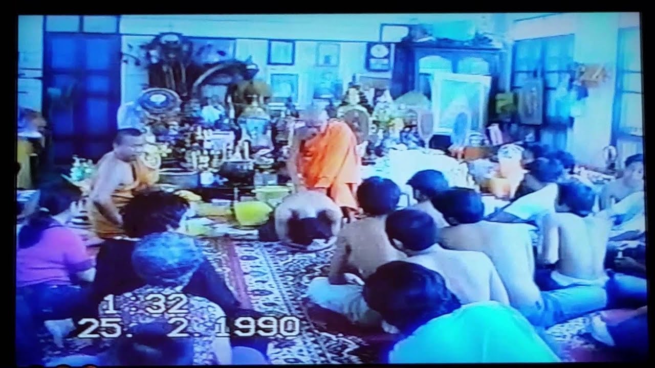 หลวงพ่อจำลอง วัดเจดีย์แดง จ.อยุธยา