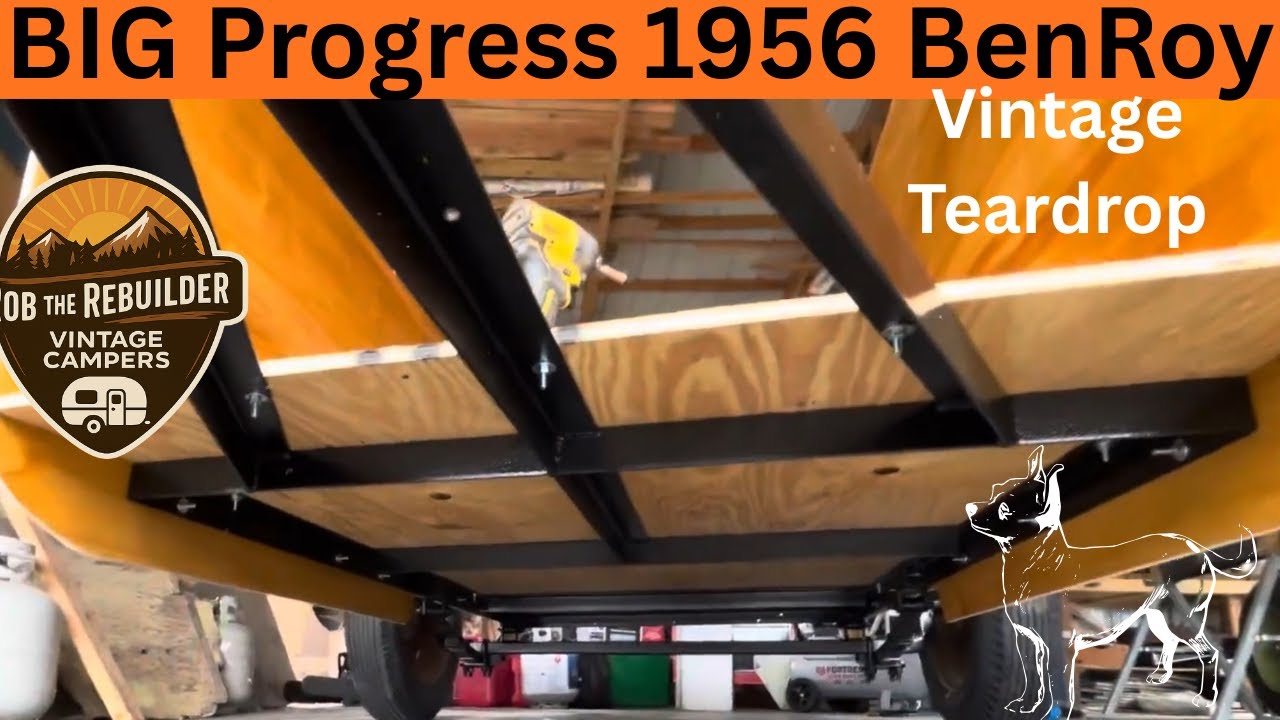 EP 489 BIG Progress на винтажном кемпере BenRoy 1956 года выпуска с каплевидной формой кузова. По...