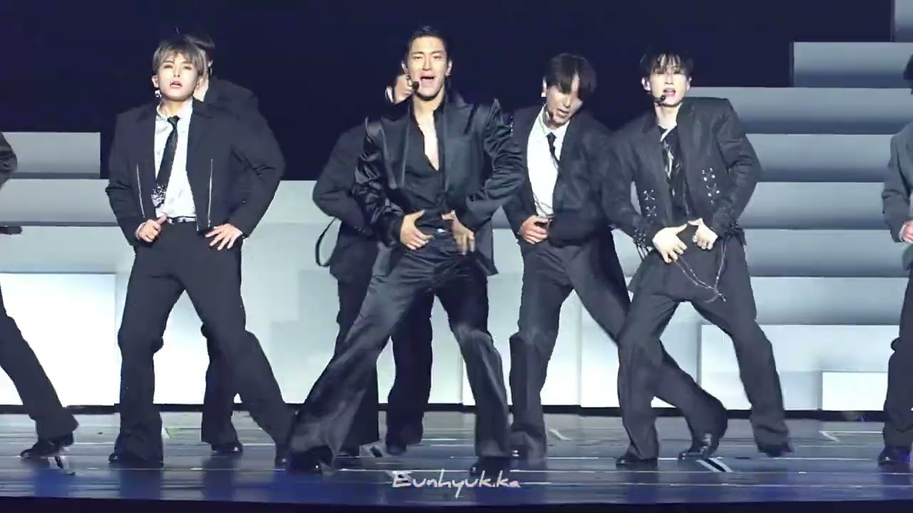 《Express Mode》SUPER JUNIOR 20th Anniversary TOUR - SUPER SHOW 10 in Hong Kong Day 1 