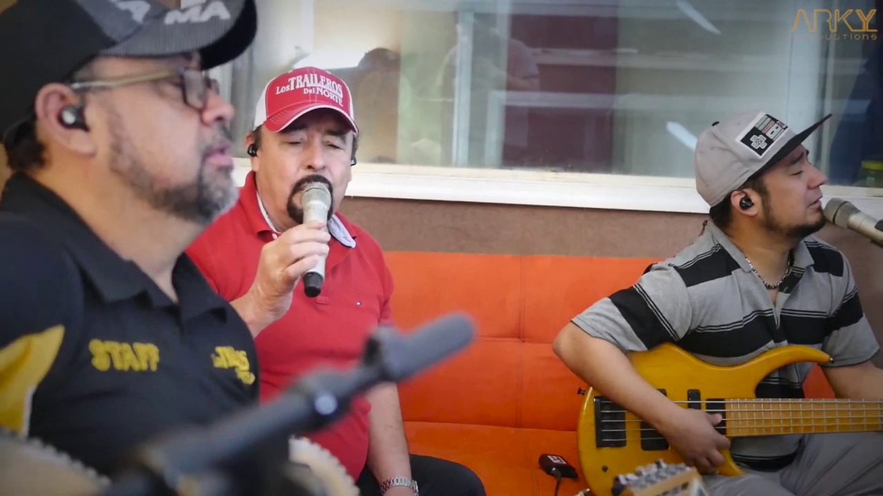 Los Traileros Del Norte - Arrastrando la cobija | Las Mas Pedidas vol.1