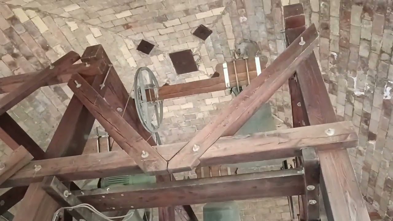Plenum campanes Santa Maria de Ripoll