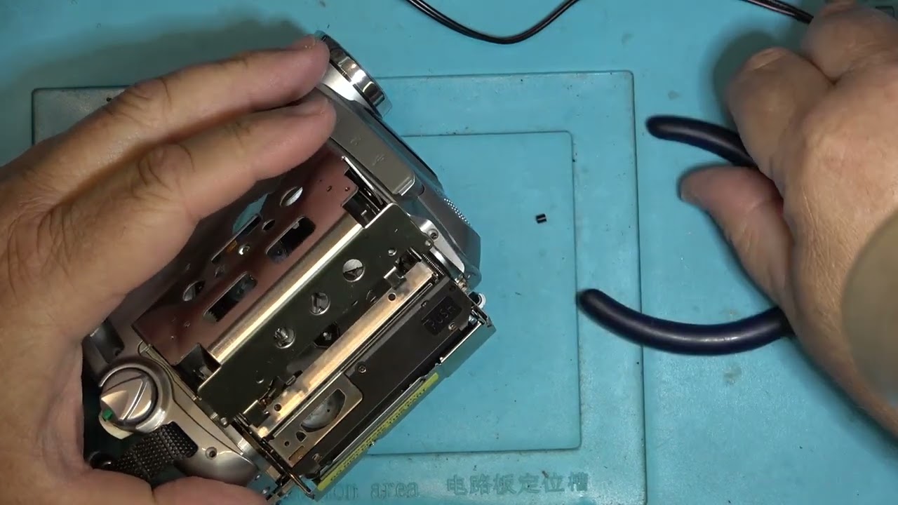 Извлечение ленты из куска дерьмовой цифровой камеры Canon