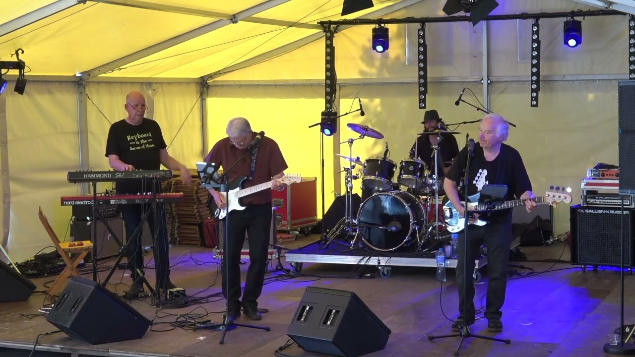 Lie To  Me (by Johny Lang)  (Jack Carver Blues Band, cover)