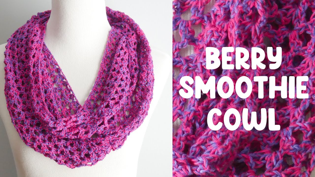 Easy BEGINNER Crochet Cowl! (Berry Smoothie Cowl)