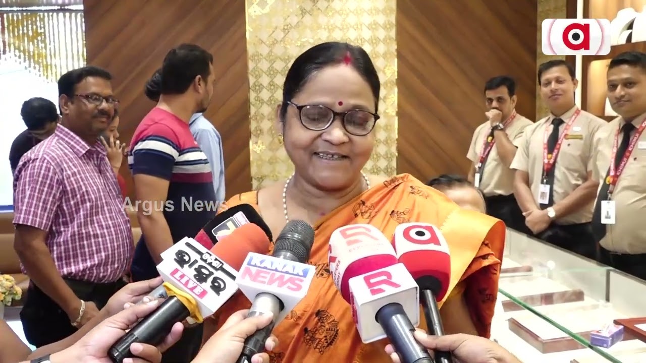 Khimji Jewellers Third Showroom Opens In Bhubaneswar