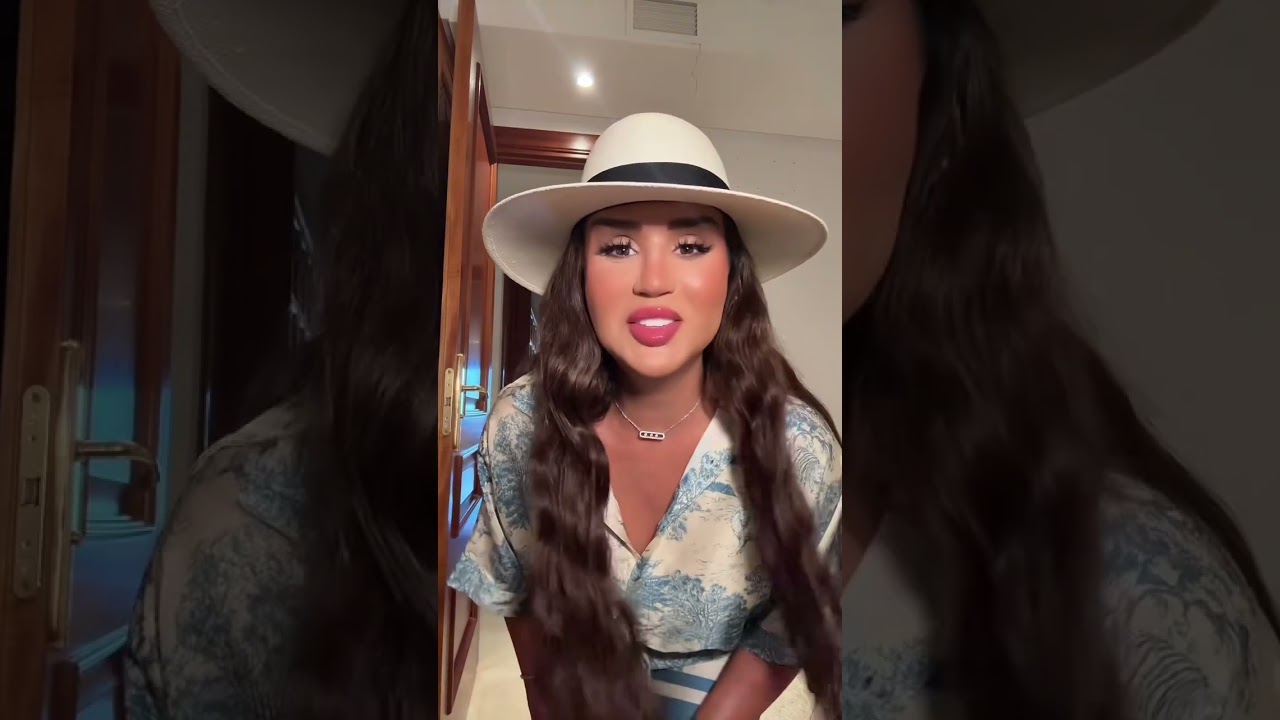 بسوي معاكم ميكب سريع و بلبس طقم شورت و بروح مالاقا 😍😍