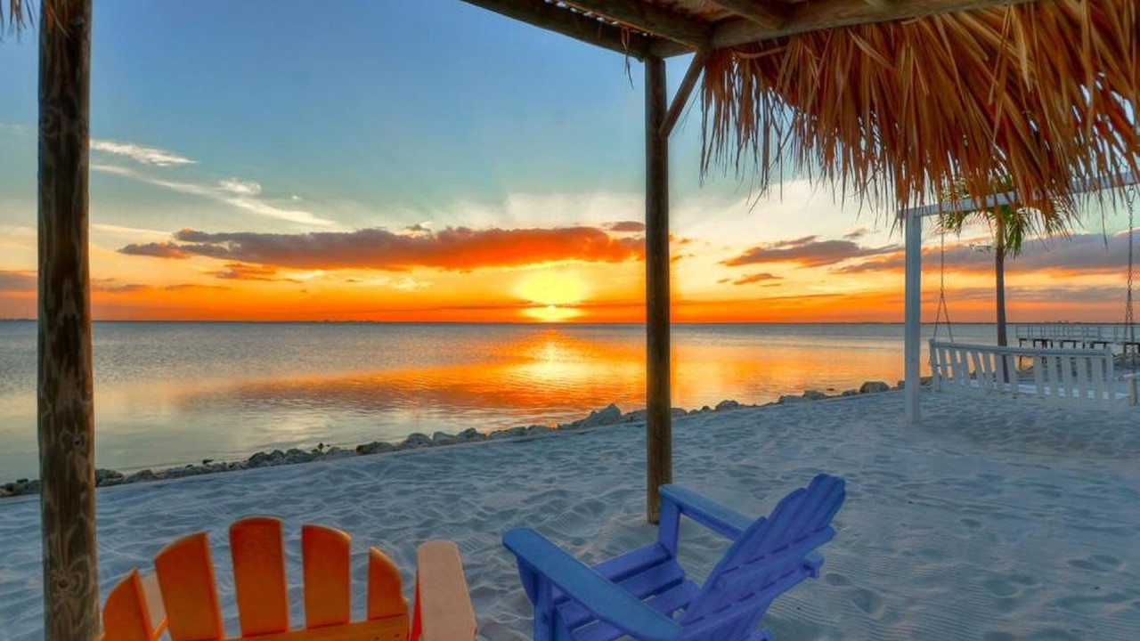 252-WIFI Waterfront, Amazing View from Balcony-Close to Bucs stadium | United States 🏨