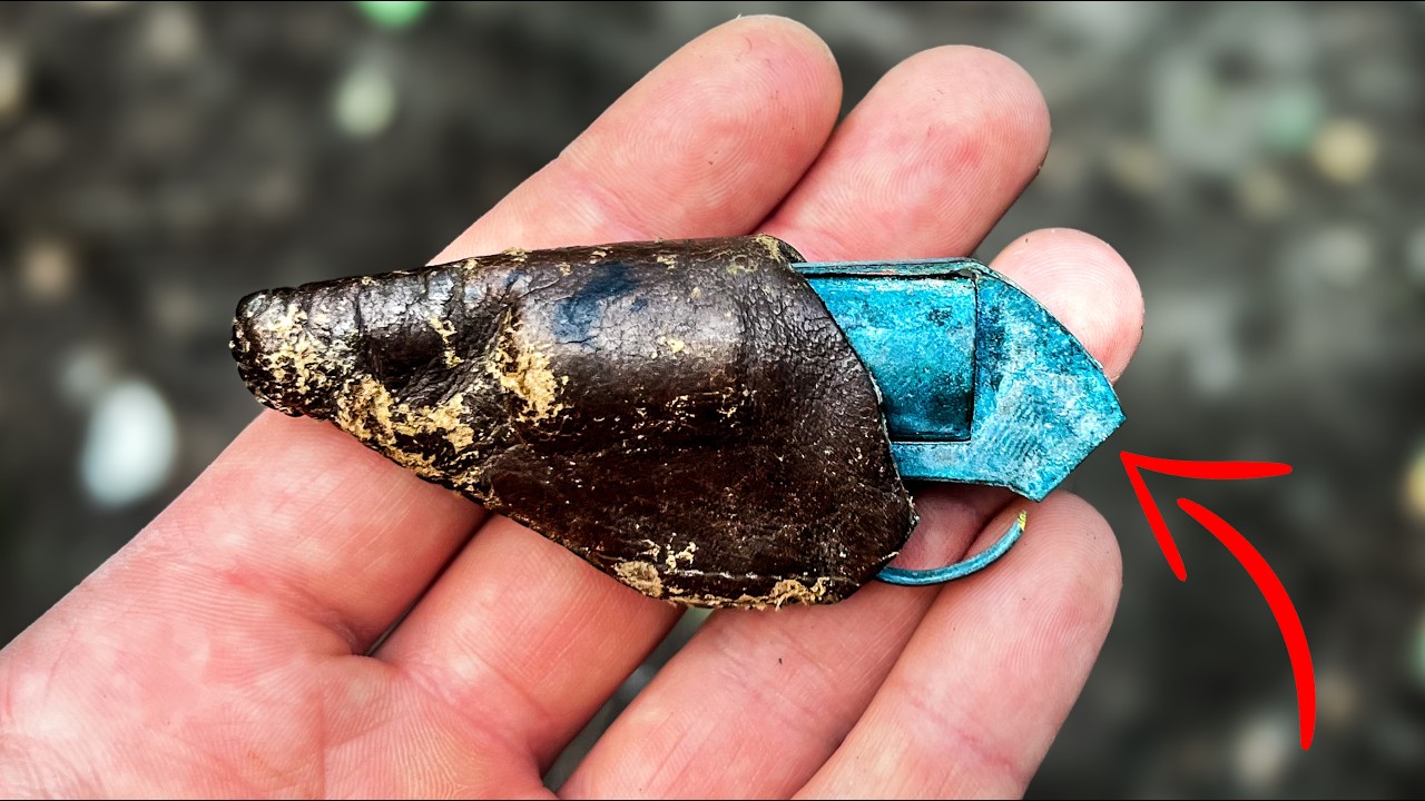 Awesome restoration of a vintage accessory