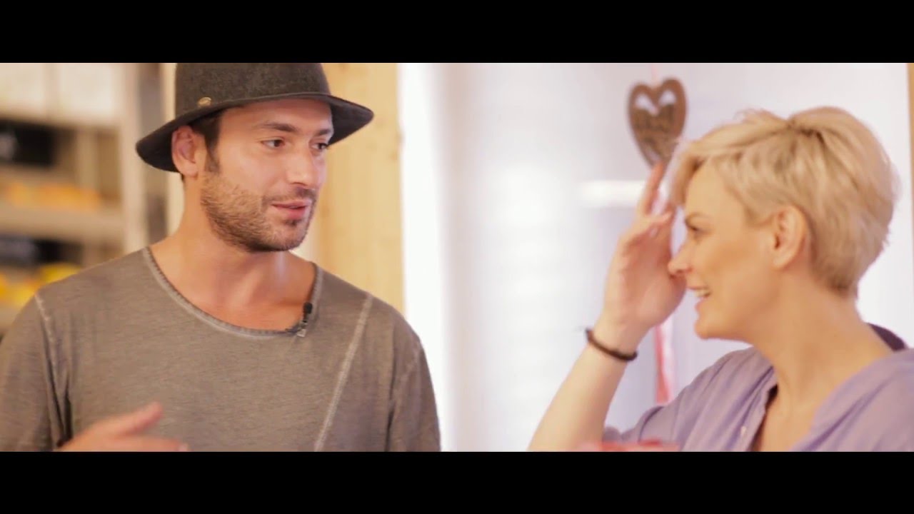 Tort de ciocolata pentru femei insarcinate - Mademoiselle Coco si Radu Valcan. Ep. 15