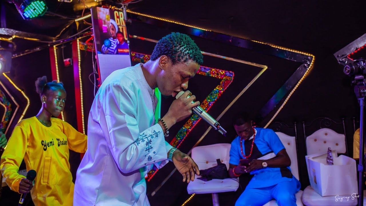 Kenny Mic Style vibrant praise with Yemi Shalom