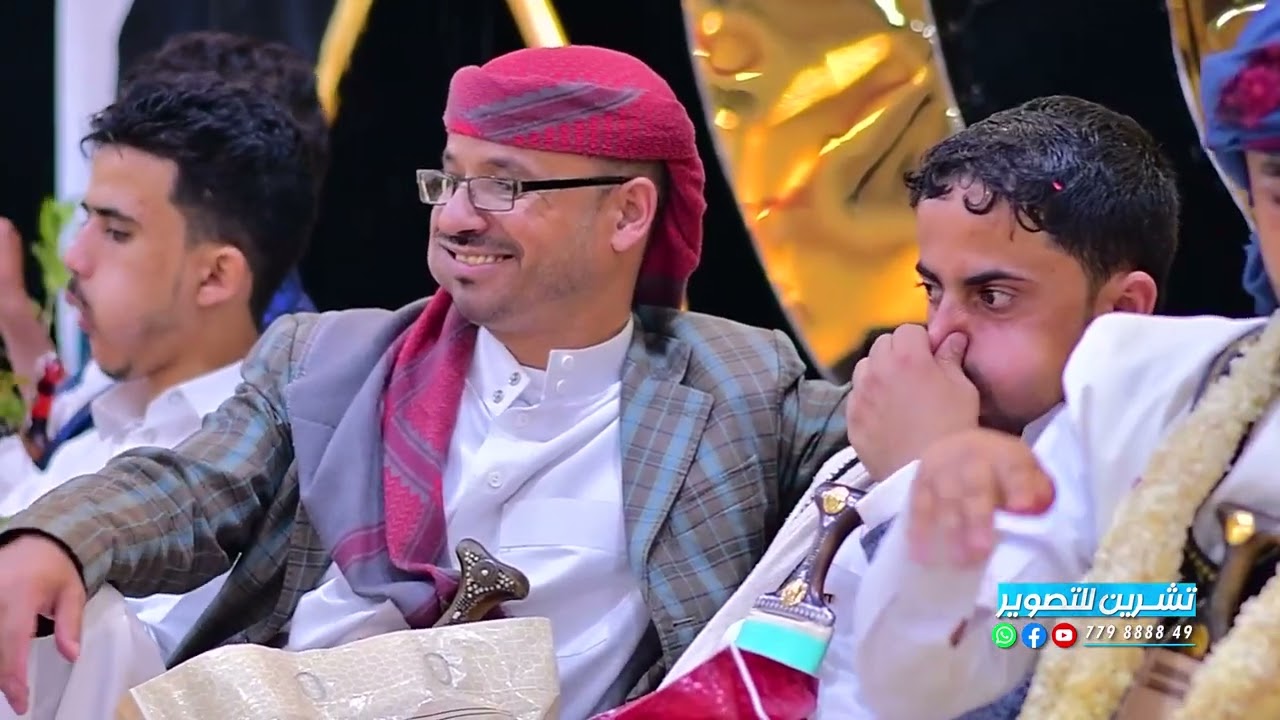 اسقيتني الشهد من فمك جلسة ولا احلا منها مجاهد الصانع. 🌷