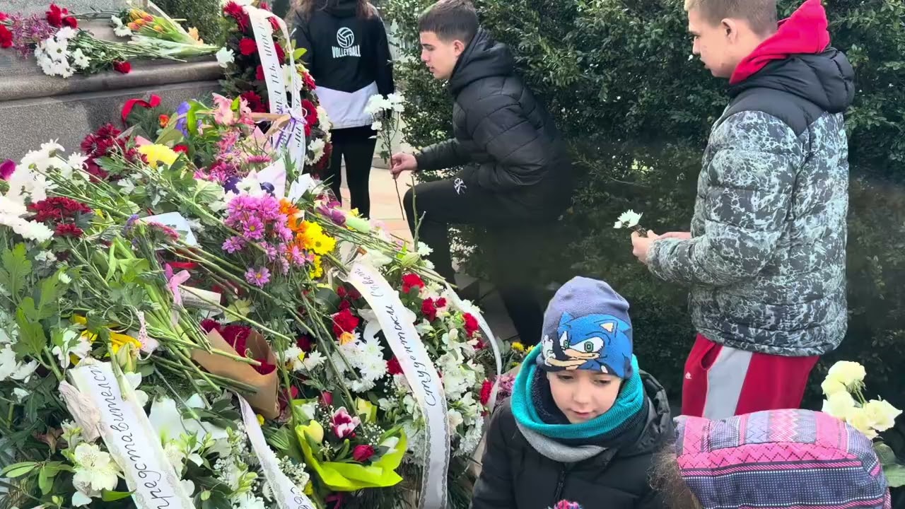 192TV | Поднасяне на цветя на паметника на Васил Левски — 153 години от гибелта му