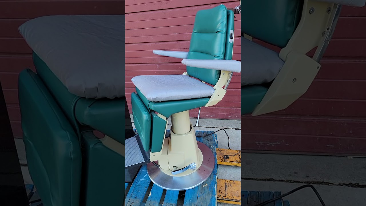 Reliance Model 980 Ophthalmology Power Chair & Stand