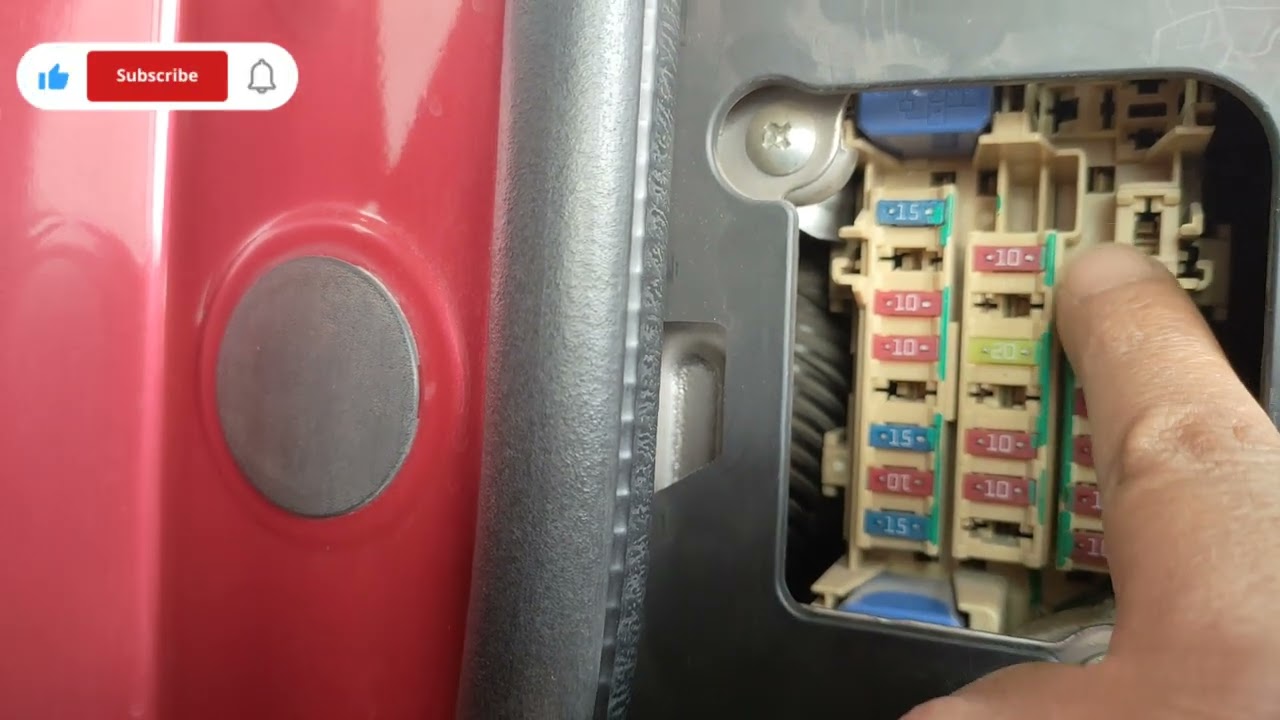 مكان فيوز مساحات سياره نيسان صنيN17🚘