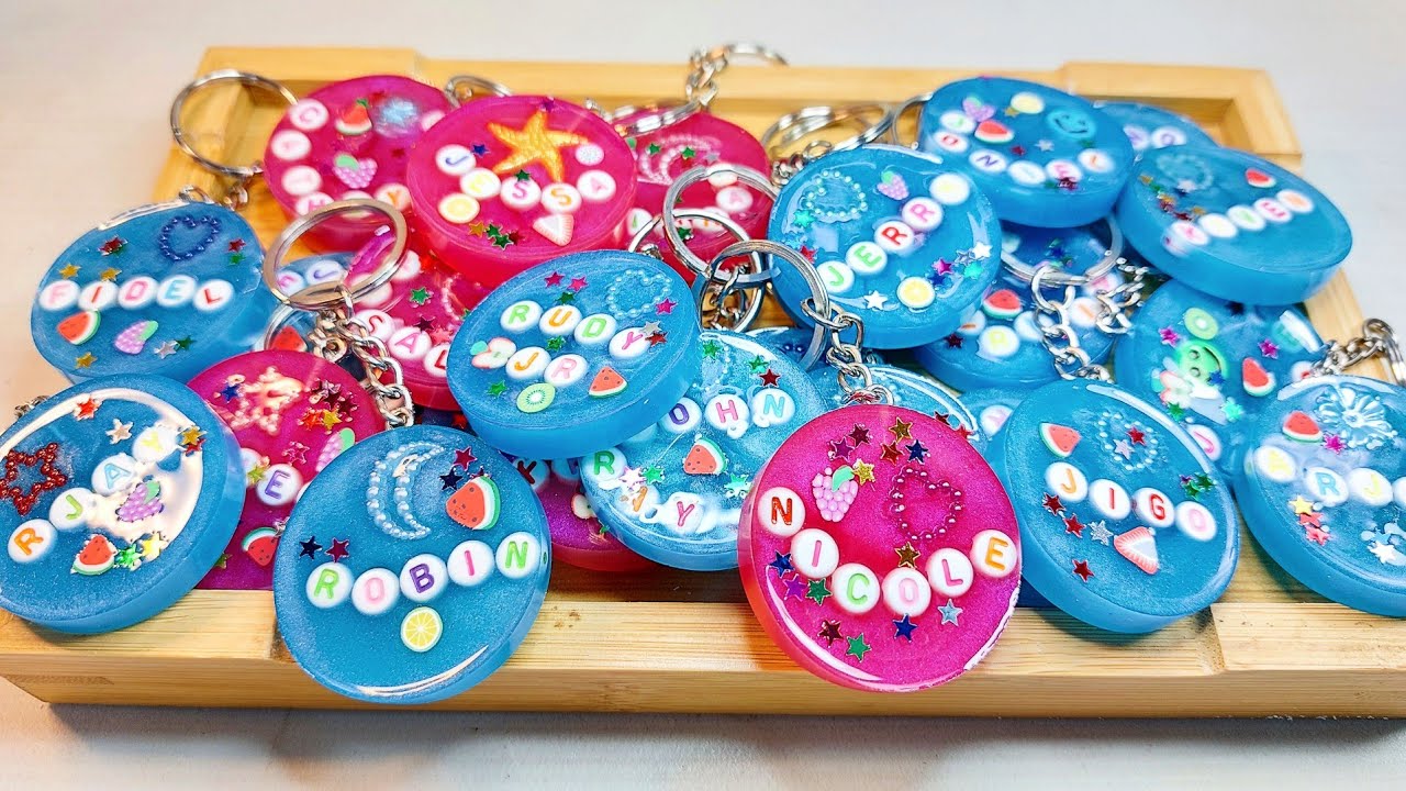 I made 27 Resin Name Keychain for my kids ^^ | Resin Art | Resin Crafts | DIY Gifts | Business Idea