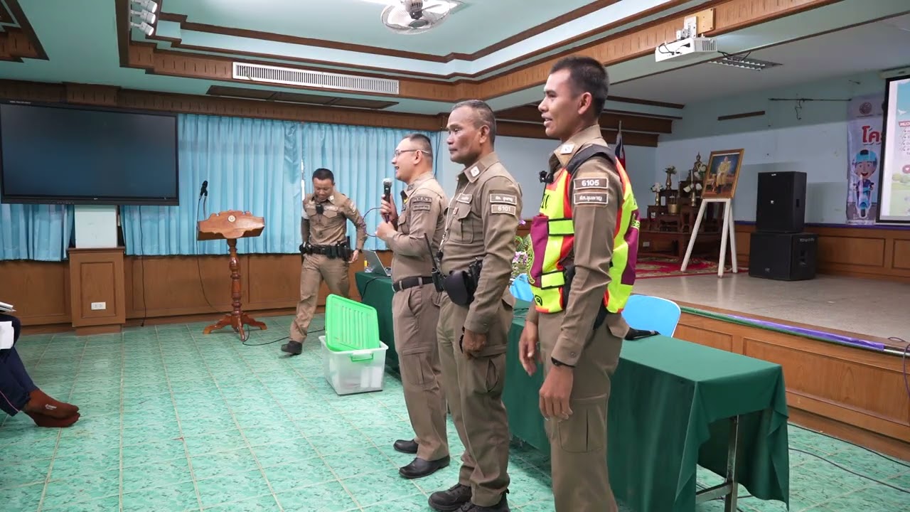 จราจร สภ.ขุนหาญ สนง.ขนส่งกันทรลักษณ์ ให้ความรู้กฎหมายจราจรแก่นักเรียน รร.ไพรธรรมคุณวิทยา 17ม.ค.2569