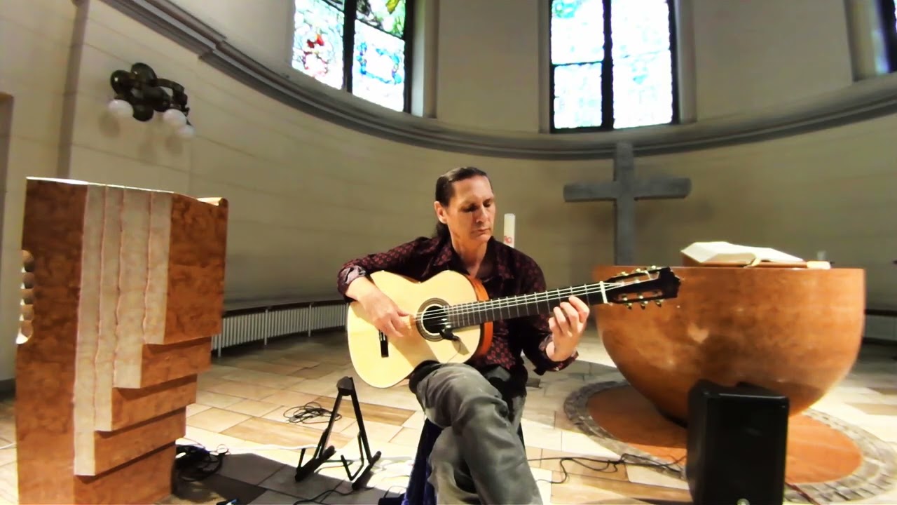 Imaginative  Romantic Guitar Music Once in september / guitar