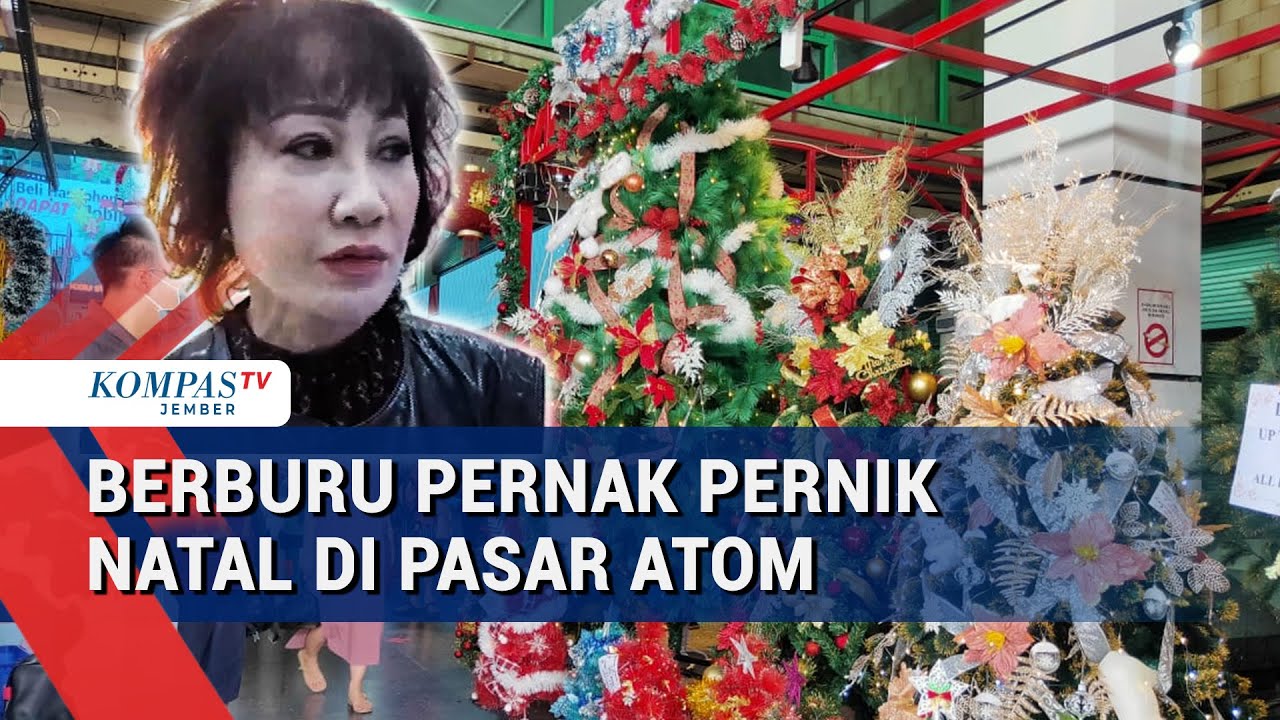 Semarak Natal di Surabaya, Warga Berburu Pernak-Pernik di Pasar Atom