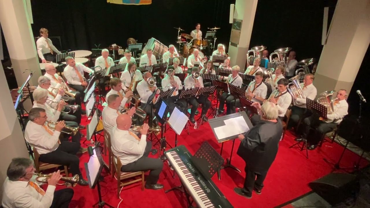 Johan Strauss King of Waltzes (Kerstconcert 2025 - KF Iever Maakt Vooruitgang Heindonk) #fanfare