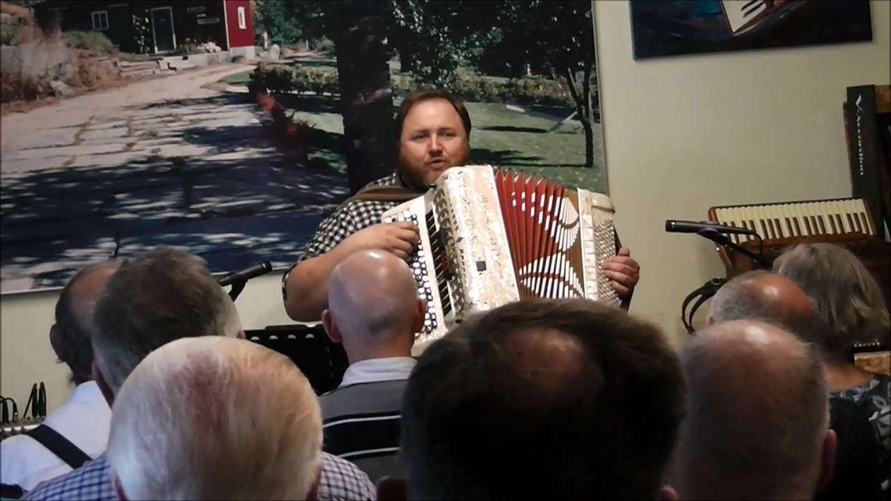 Odd Arne Halaas - Calle Schewens vals