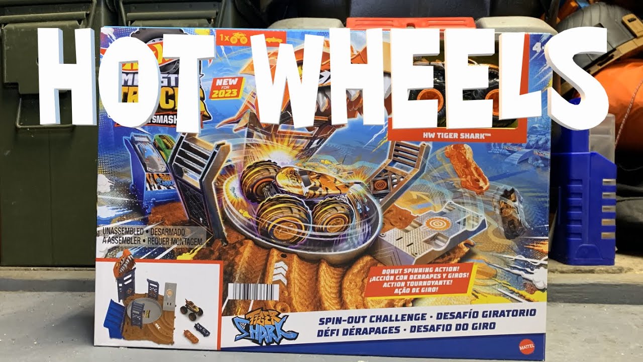 Hot Wheels Monster Trucks Arena Smashers Tiger Shark Spin-Out Challenge Playset