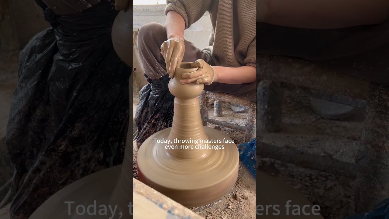 The Hidden Hands Behind Porcelain #pottery #potterhead #throwing #sculpture