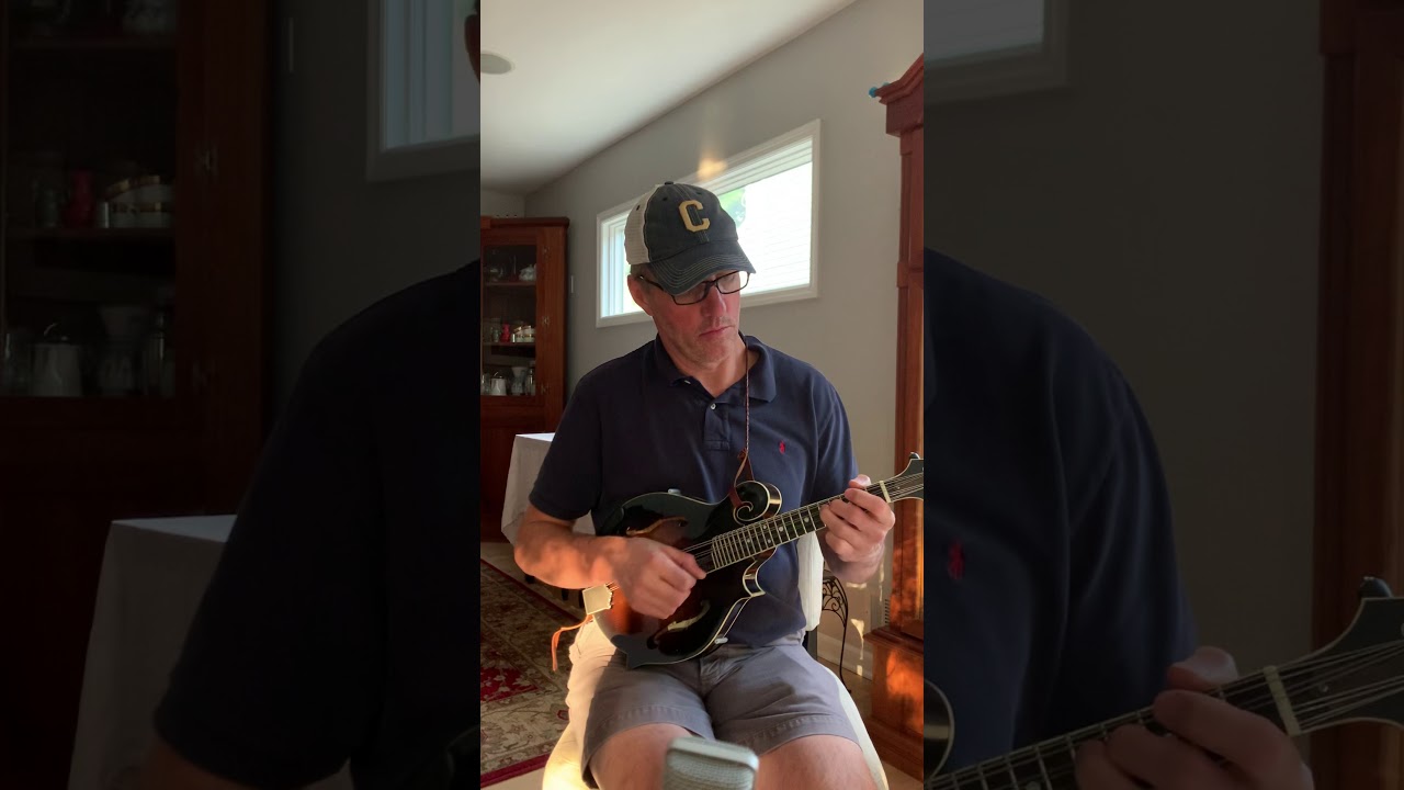 Etude, by Mandolin Orange