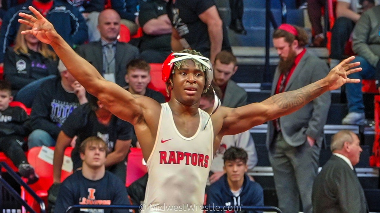 138 3A – Tyler Guerra {G} of St. Charles East IL vs. Nasir Bailey {R} of Richton Park IL