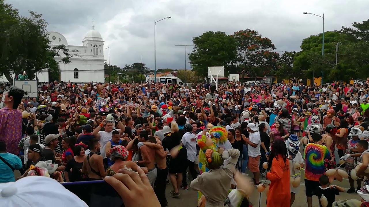 PAYASOS BARVA 19/08/18