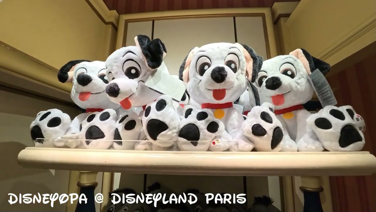 SHOP WALK THROUGH - DISNEY & CO. - Disneyland Paris - DisneyOpa