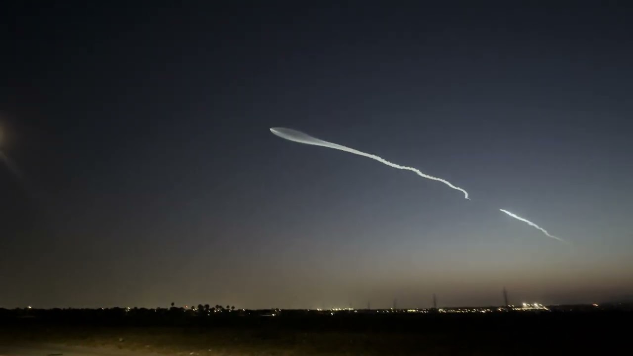 Spectacular NIGHT LAUNCH of SpaceX Falcon 9 Rocket with GLOWING exhaust! - from Southern California
