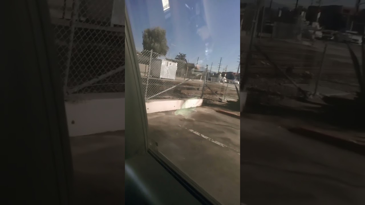 I SAW A RARE METROLINK AT 12:50 pm