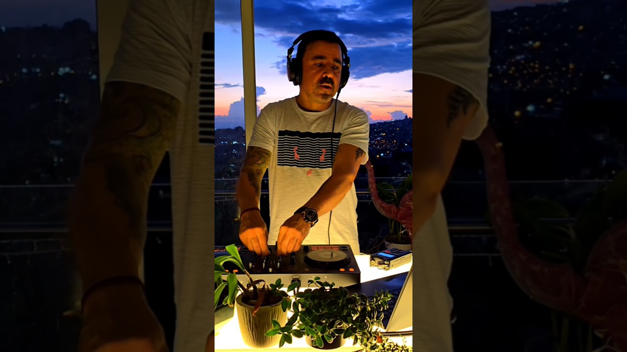 DANZ | Groove Addiction Vol. 01 | House, Tech House, Progressive House DJ Set in Manizales, Colombia