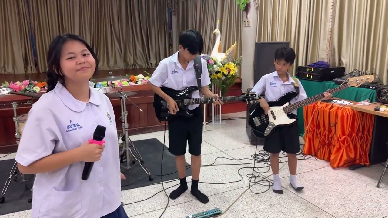 วง PMN band จาก โรงเรียนวัดพลมานีย์           ประกวดดนตรี “FUZIK x AMORINI MUSIC CHALLENGE 2024”