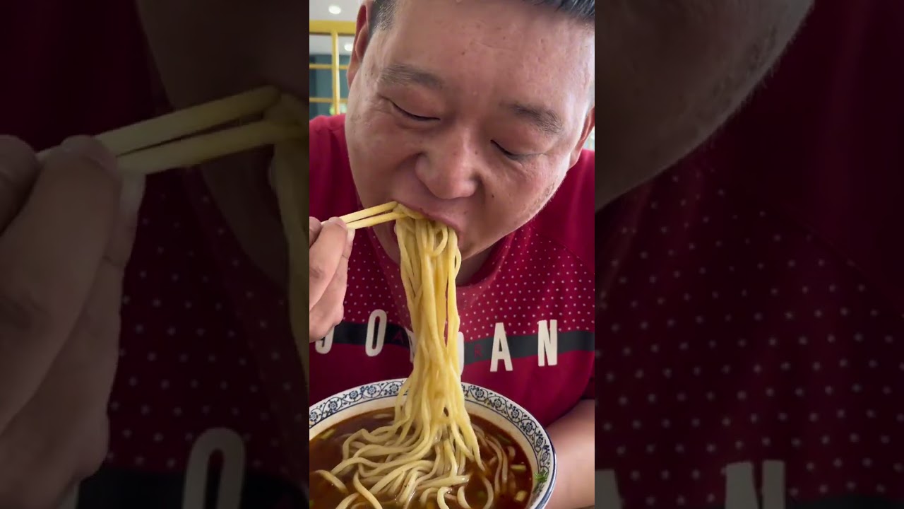 合理饮食，拒绝浪费#减肥路上的绊脚石 #这面条子不吃还不行必须得吃 #天天吃面条
