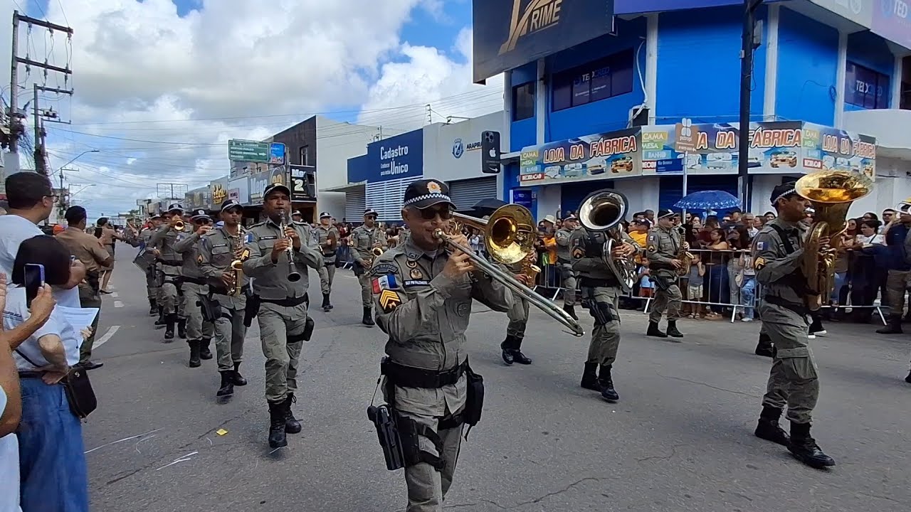 DESFILE 7 DE SETEMBRO/COM MUITA GENTE NORDESTE EM ARAPIRACA ALAGOAS 
