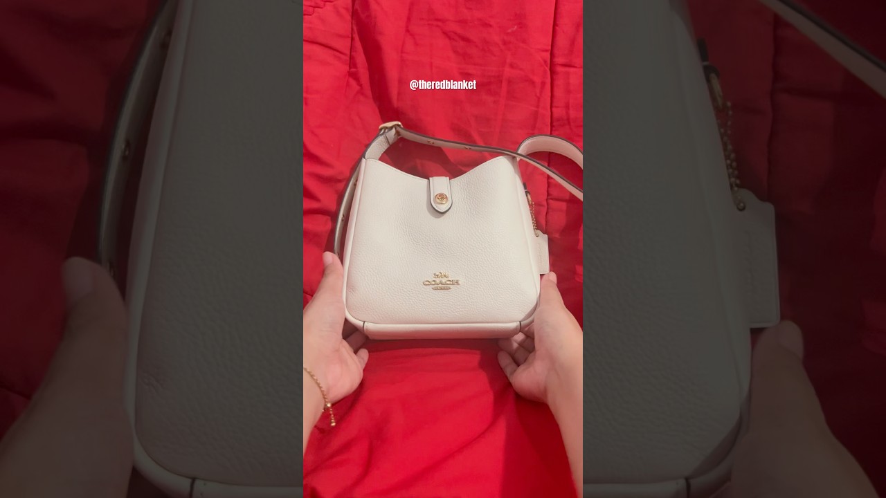 Coach Hadley Mini crossbody #coachbag #minibag #baglover #whitebag