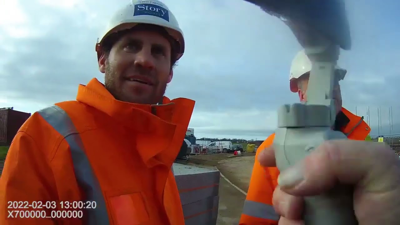 SITE AGENT GETS HANDS ON