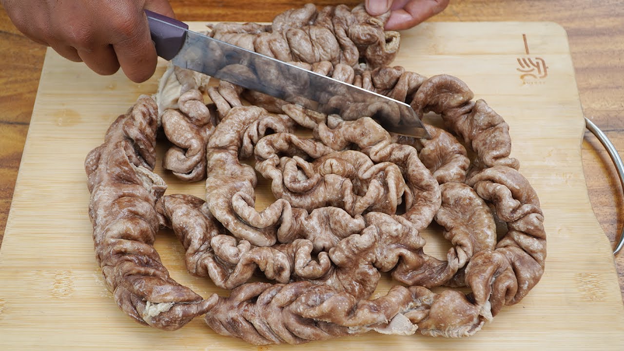 Fried Chitterlings Recipe | How to Clean and Cook Chitlins in my Village
