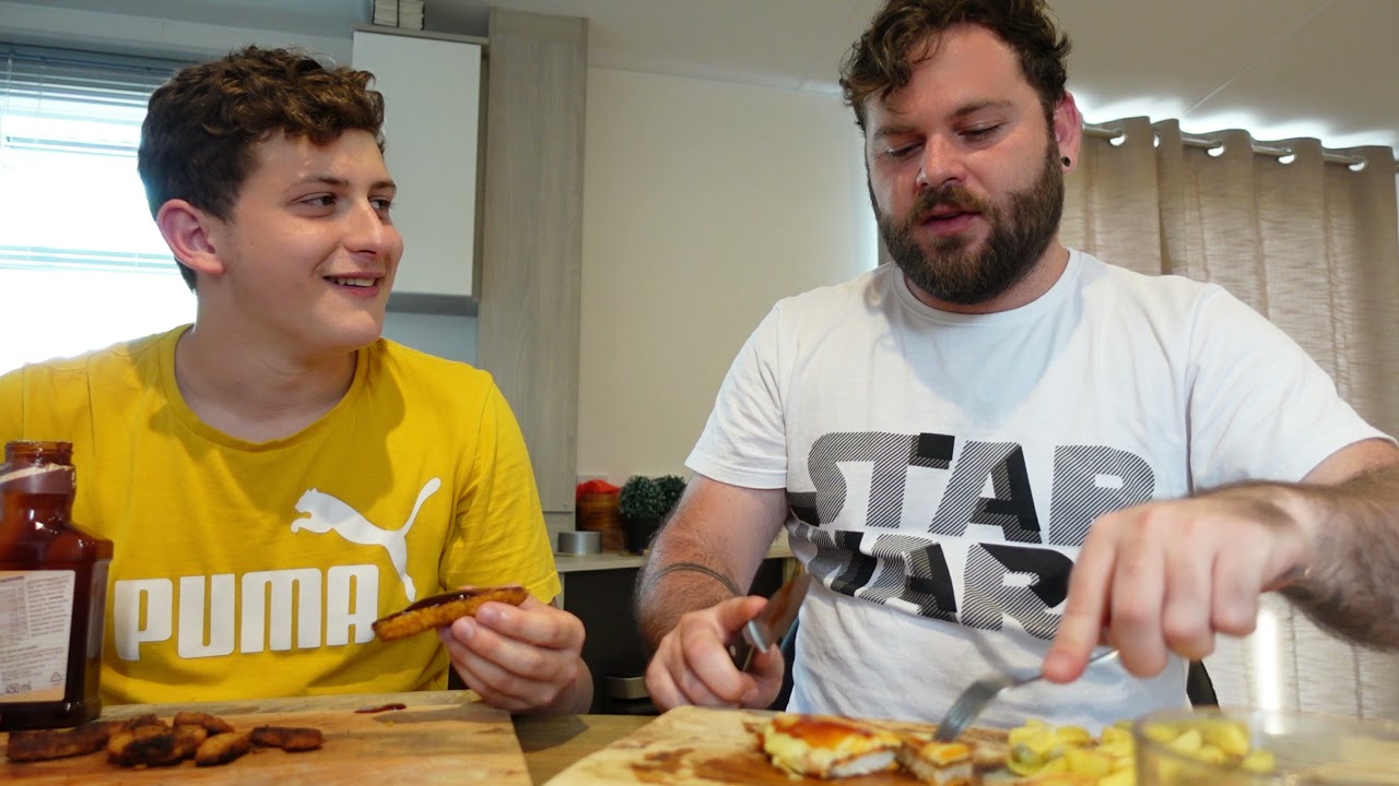 Mukbang With My Friend In My New House