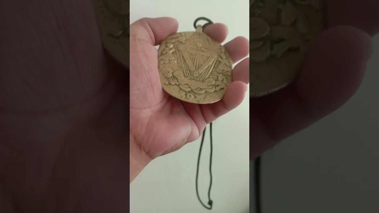 Bihira na ho ang Gantong katanda na medalya.