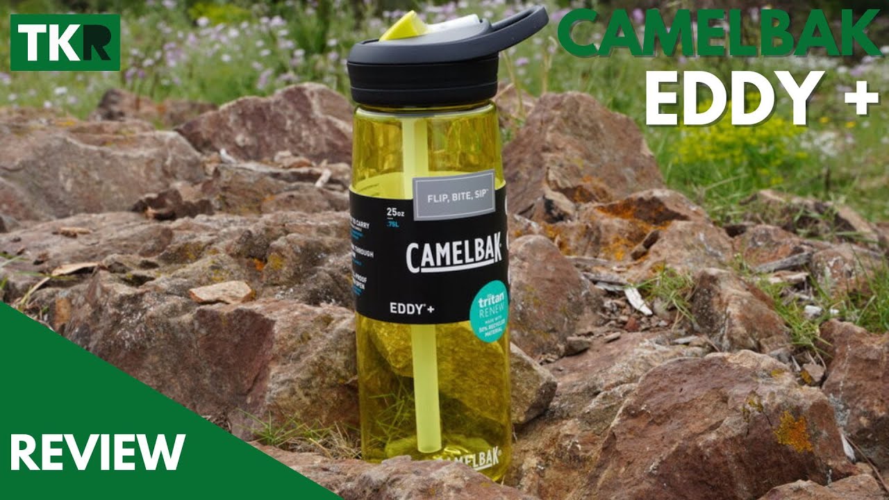 Camelbak Eddy+ | Review | Cantimplora con una caña para poder beber succionando.