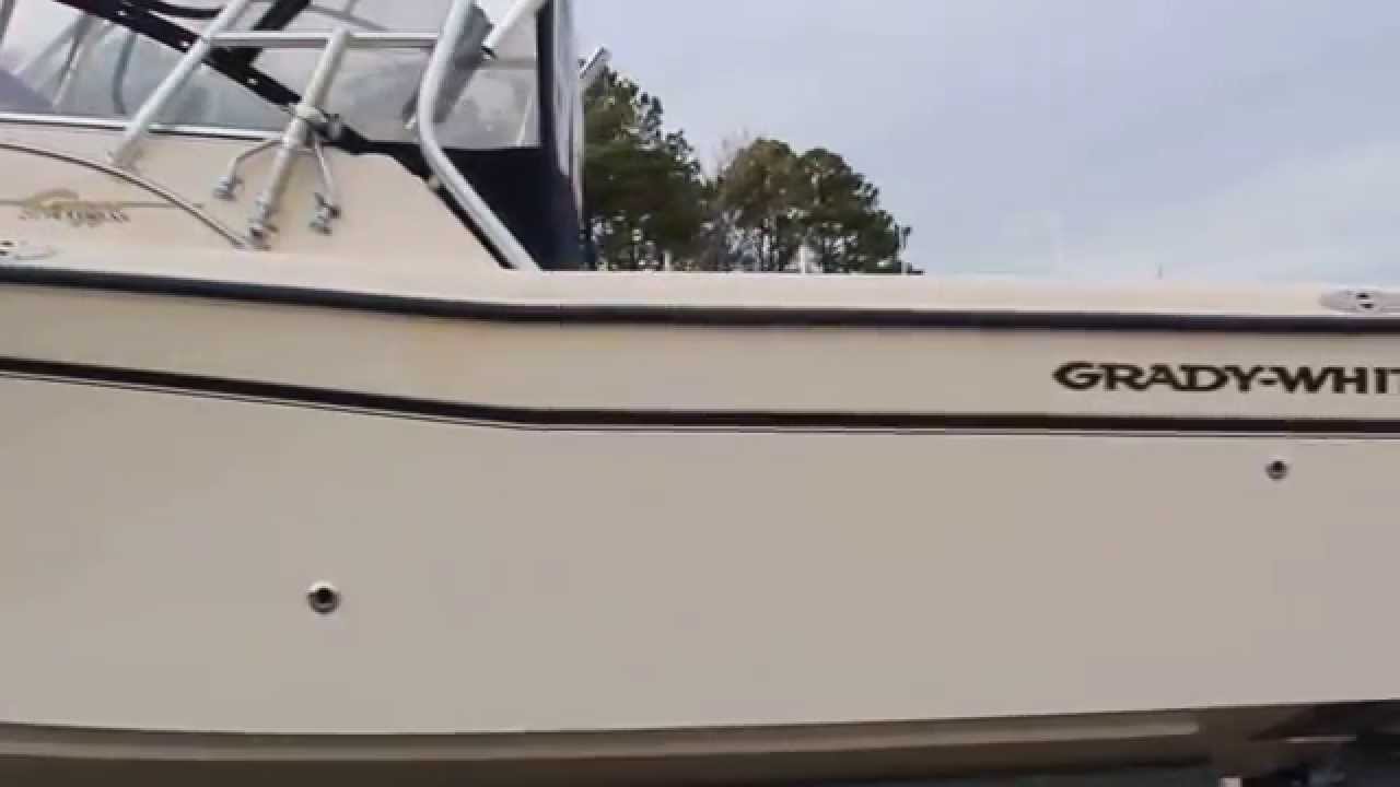 2005 Grady White 265 Express