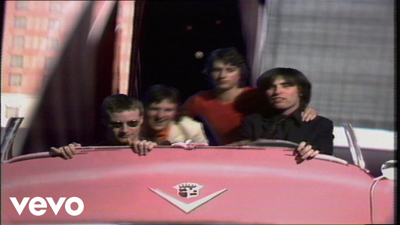 XTC - Life Begins At The Hop