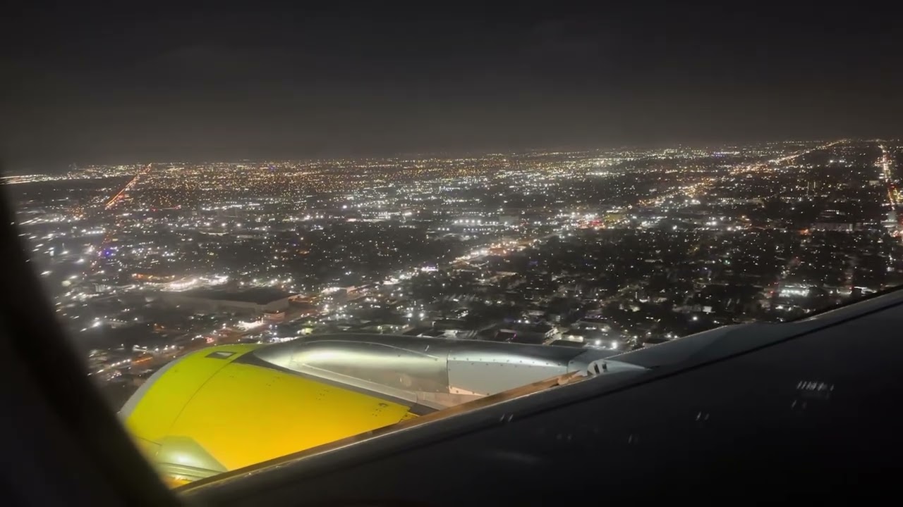 Landing at Miami International Airport (MIA) | Spirit Airlines A320 | Smooth Night Arrival